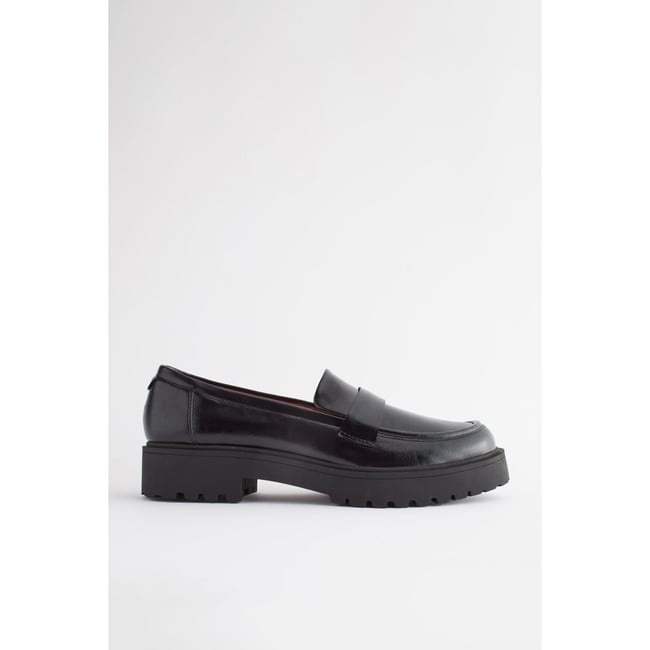 Mocassins à semelle épaisse noir <span itemprop=