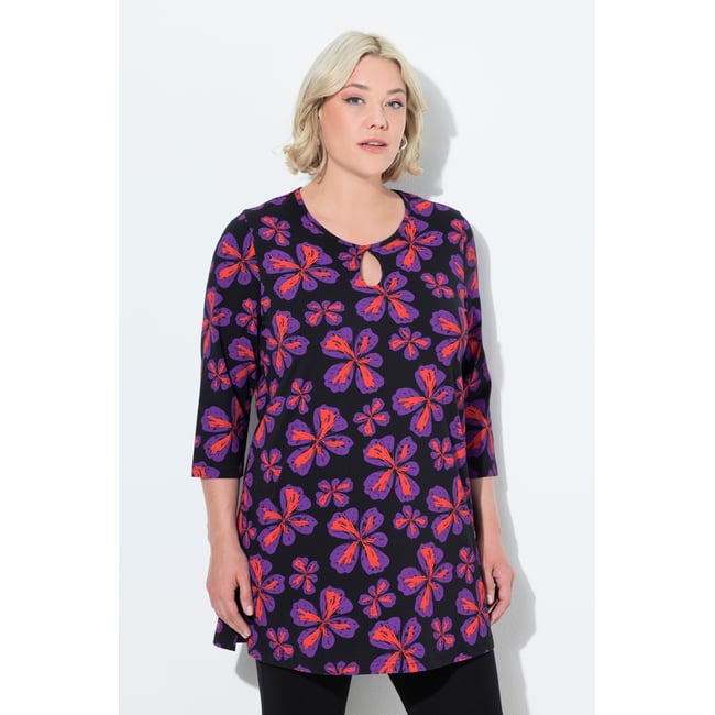 T-shirt long à fleurs. Col rond et manches - ULLA POPKEN