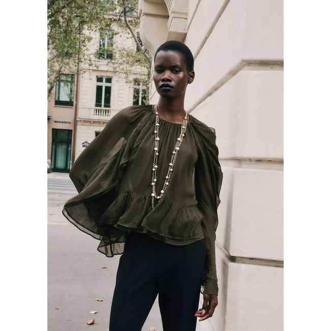 Blouse semi-transparente volants vert <span itemprop=