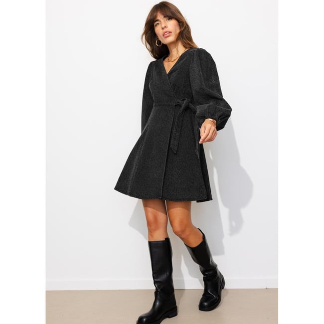 Robe portefeuille léopard imprimé noir <span itemprop=