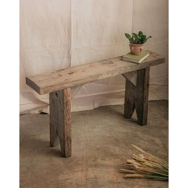 Banc de ferme en bois brut blanchi Antoine N°505 - Bon état Couleur bois clair <span itemprop=