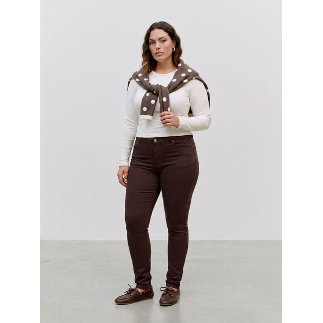 Jean Skinny marron - chocolate torte <span itemprop=