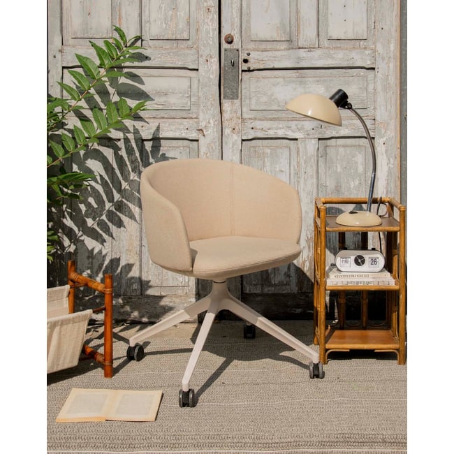 Chaise de bureau Grace Alma N°1754 - Bon état Couleur beige <span itemprop=