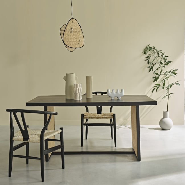 Table en bois de manguier et cannage 6 pers.  BLAISE Couleur noir <span itemprop=