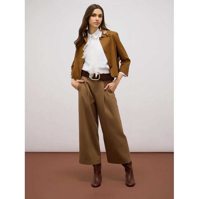 Pantalon palazzo réalisé en DRILL de coton marron <span itemprop=