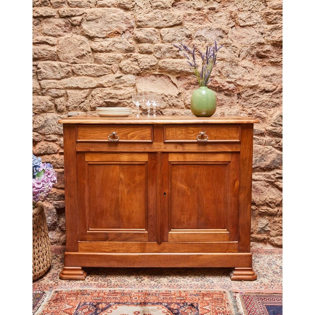 Buffet en bois Gilbert N°1629 - Bon état Couleur bois foncé <span itemprop=