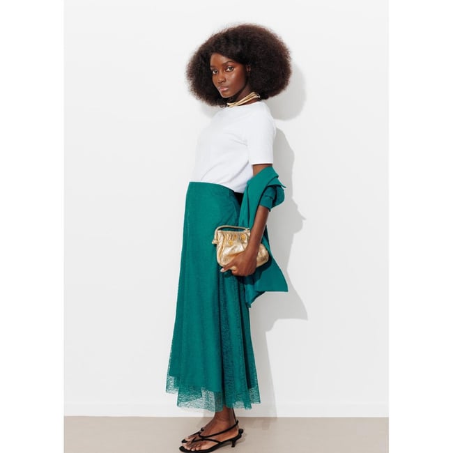 Longue jupe en dentelle vert émeraude <span itemprop=
