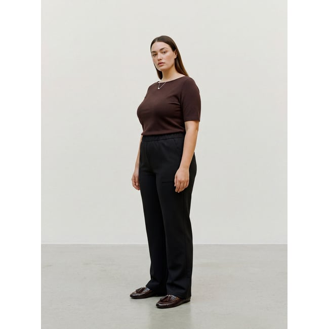 Pantalon black 1 <span itemprop=