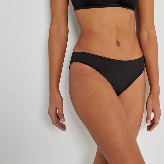 Bikini-Slip aus recyceltem Polyester schwarz <span itemprop=