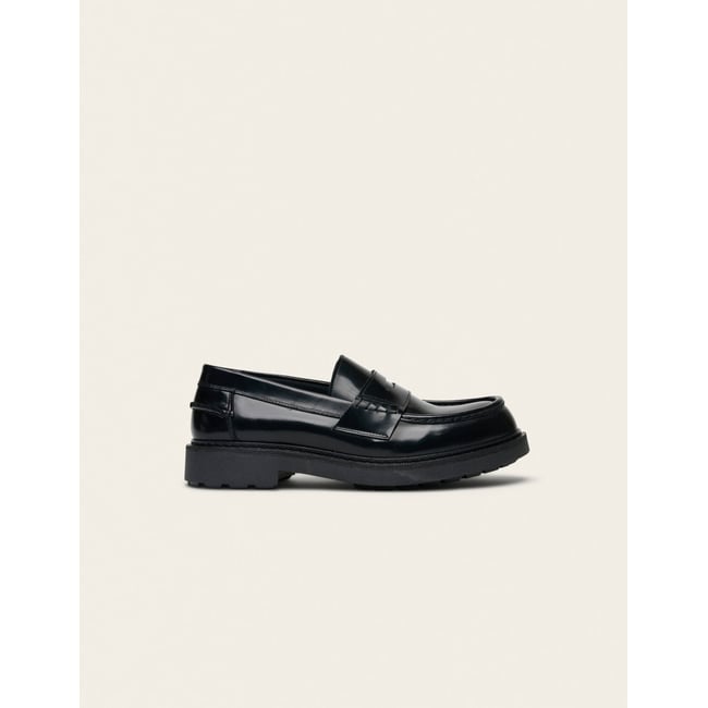 Mocassins TIBI cuir box noir <span itemprop=