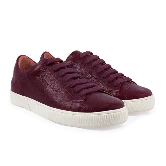 Tennis à lacet cuir grainé bordeaux <span itemprop=