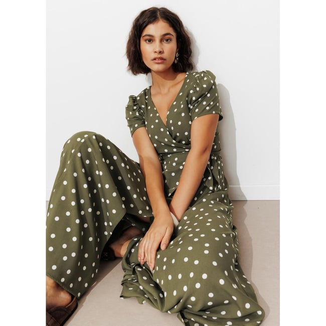 Robe longue à pois imprimé kaki <span itemprop=