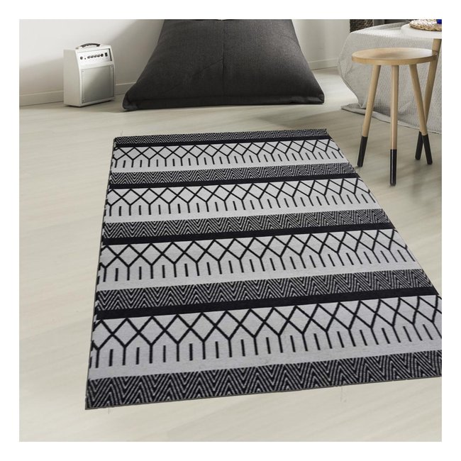Tapis salon et chambre fait à la main motif scandinave PANATA Couleur noir <span itemprop=