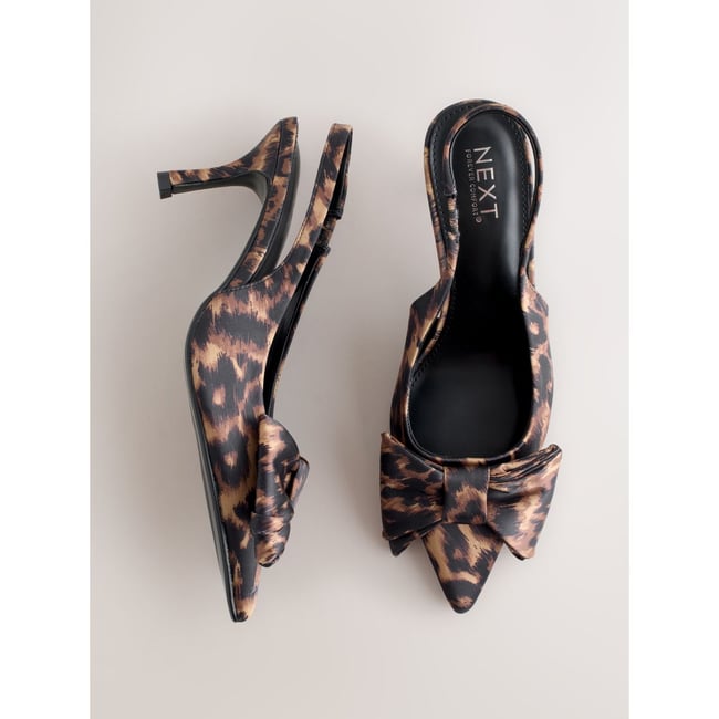Chaussures à nœud forever comfort® satin léopard <span itemprop=