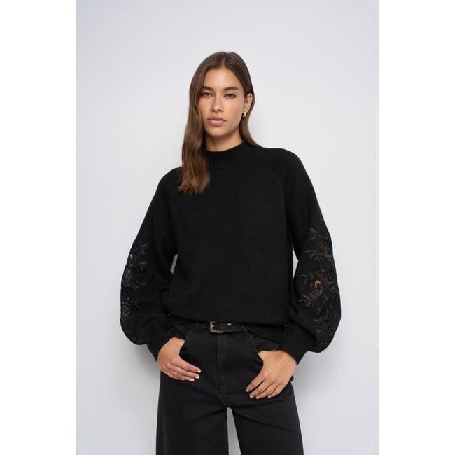 PULL EN MAILLE AVEC DENTELLE - SALSA JEANS