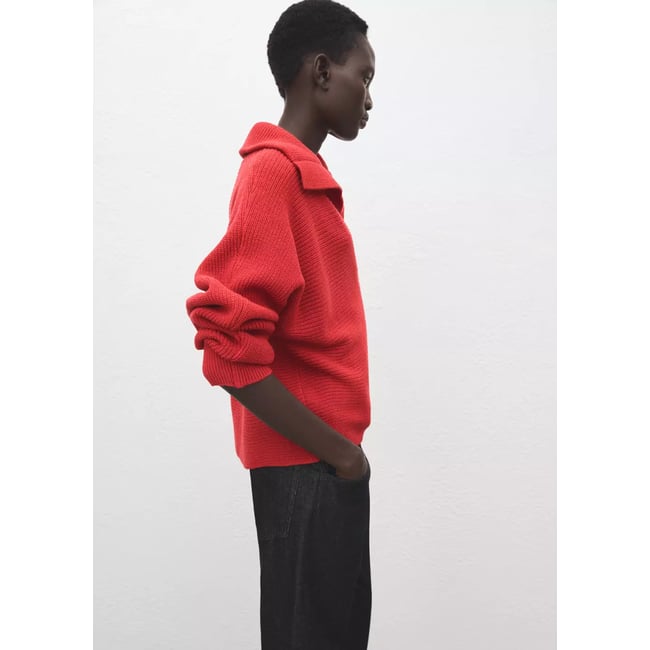 Pull-over maille côtelée col polo rouge <span itemprop=