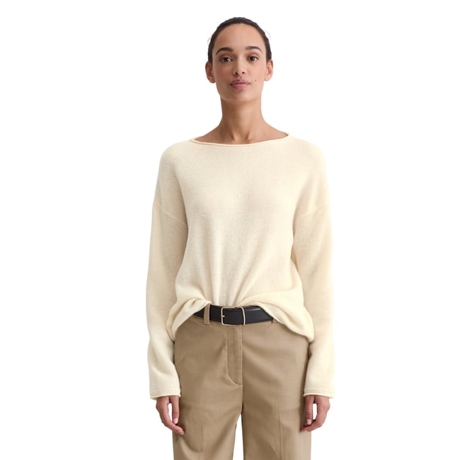 Pull oversized en laine d'agneau moelleuse blanc naturel <span itemprop=