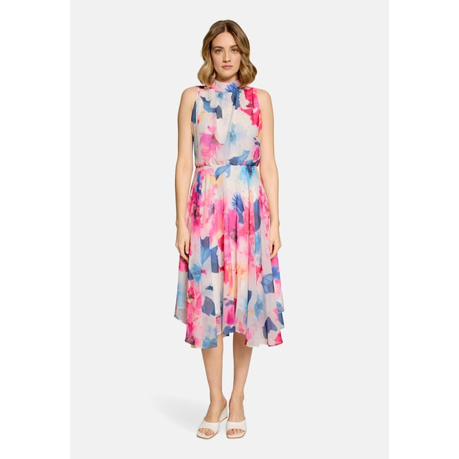 Robe en chiffon sans manches cream/pink <span itemprop=