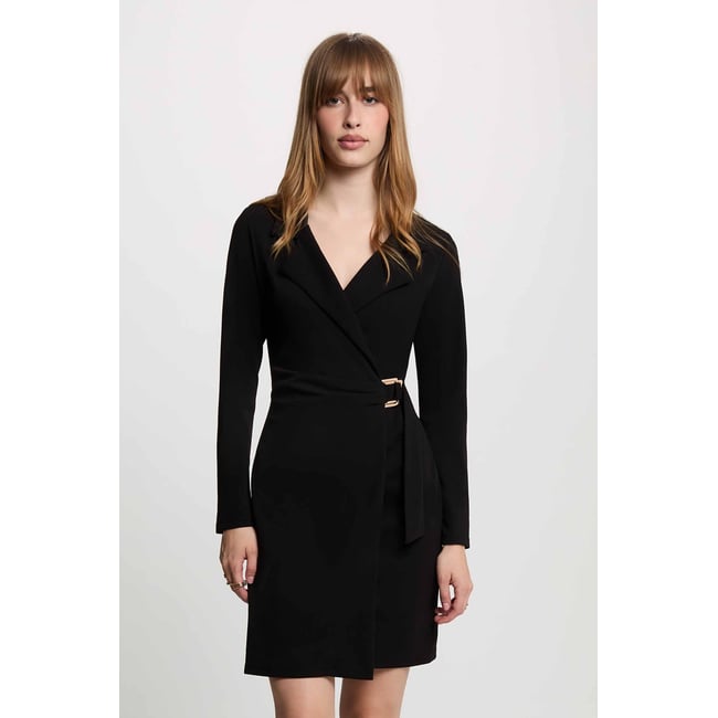 Robe crêpe col à revers noir <span itemprop=
