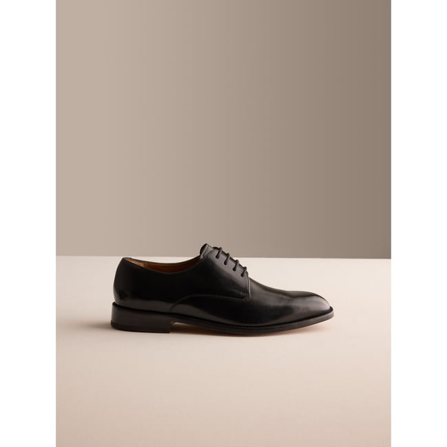 Chaussures derby avec semelle en cuir signature noir <span itemprop=