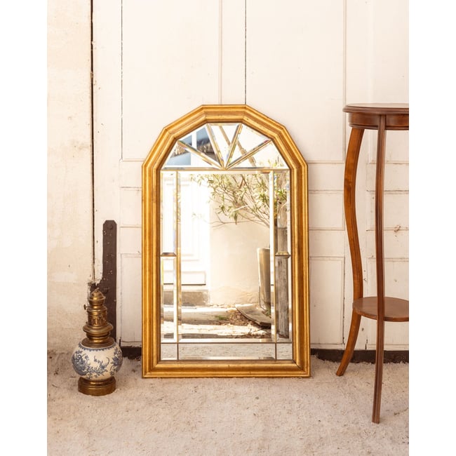 Miroir doré Georges N°1352 - Bon état Couleur doré <span itemprop=