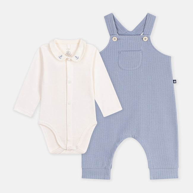 Set composto da salopette e body in felpa, con motivo con ancore blu + écru PETIT BATEAU