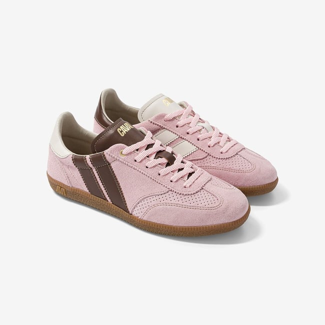 Baskets en cuir rose <span itemprop=