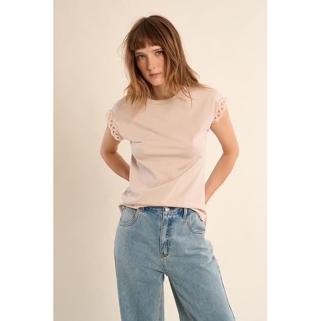 T-shirt manches ajourées beige <span itemprop=