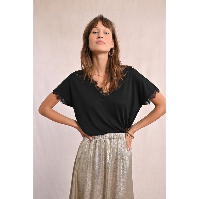 T-Shirt mit V-Ausschnitt schwarz <span itemprop=