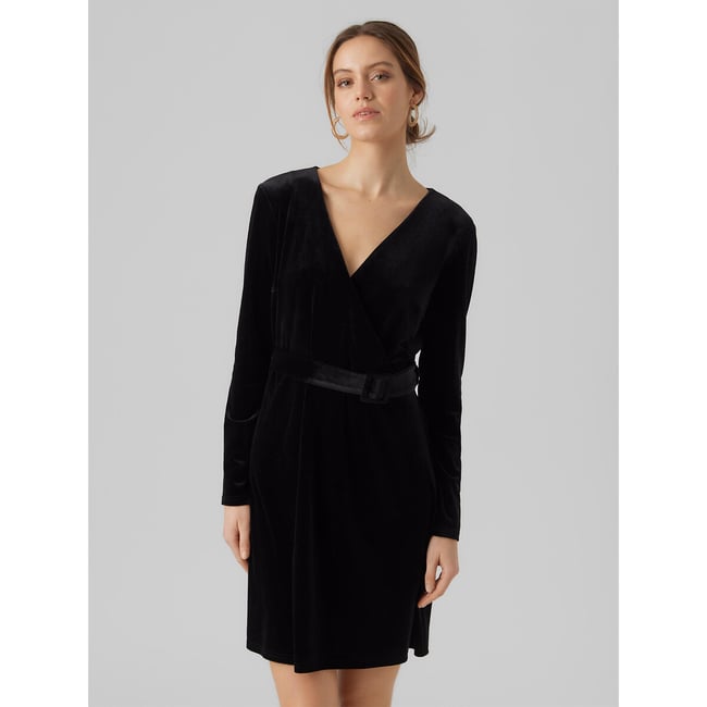 Robe en velours ceinturée noir <span itemprop=