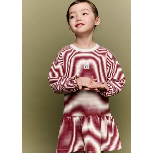 Robe en maille à rayures cerise <span itemprop=