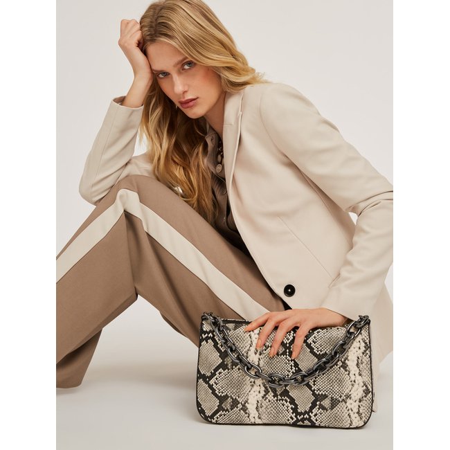 Sac à bandoulière en tissu enduit imprimé python gris <span itemprop=