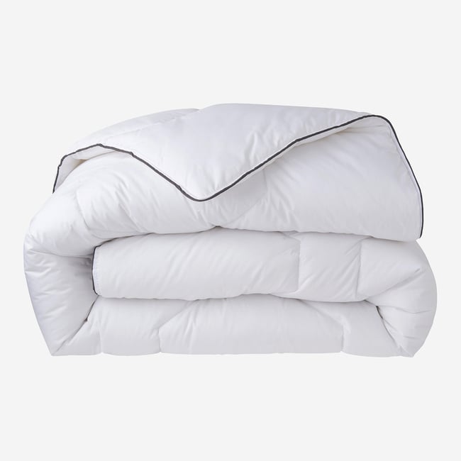 Couette tempérée en synthétique - 300gr/m² NUAGE TENCEL Couleur blanc <span itemprop=
