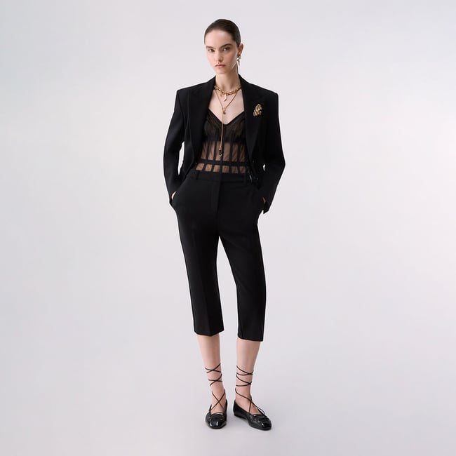 Pinocchietto avec ceinture à nouer noir <span itemprop=