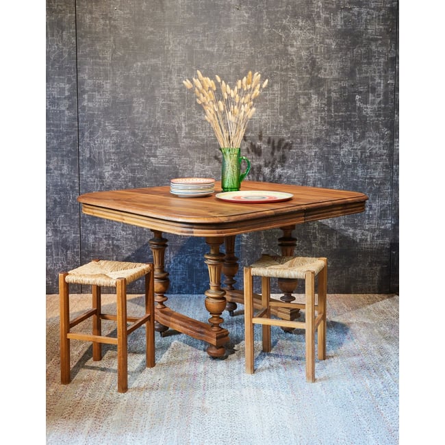 Table à manger en bois Romy N°1400 - Bon état Couleur bois clair <span itemprop=