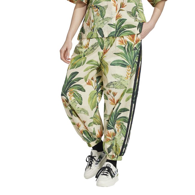 Pantalones estampados amplios FARM RIO estampado verde/crudo <span itemprop=