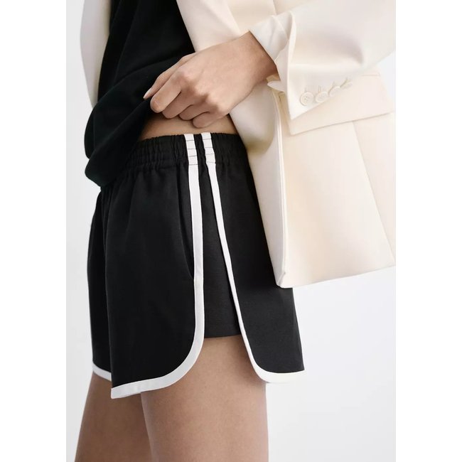 Short en mélange de lin et coton à rayures contrastantes noir <span itemprop=