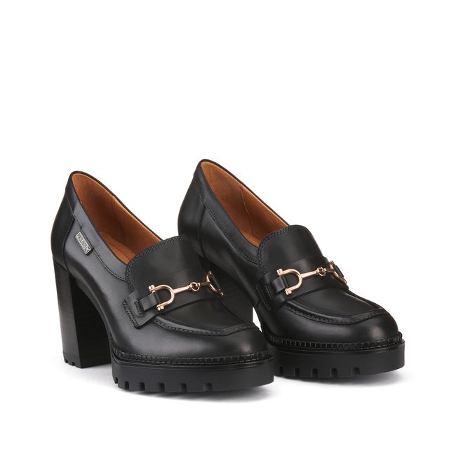 Mocassins à talons Cervera, cuir noir <span itemprop=