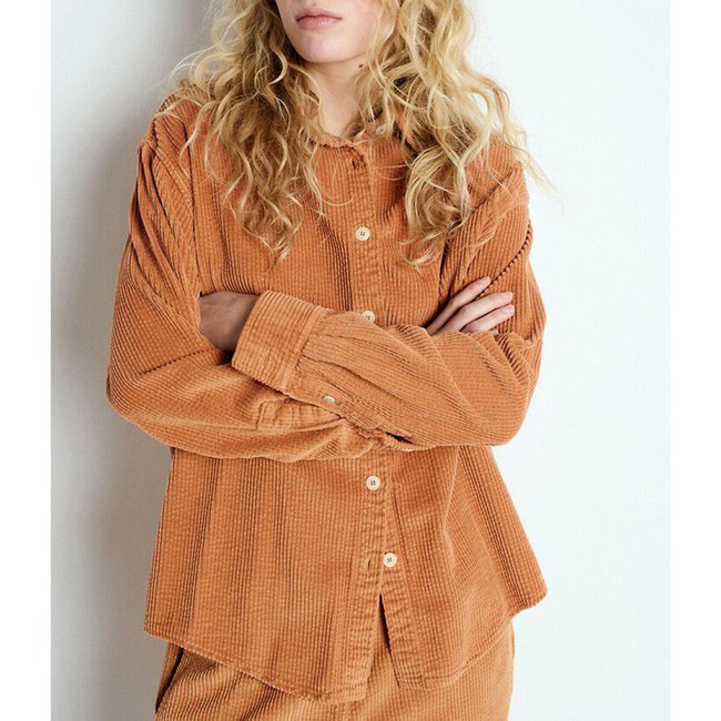 Camisa larga, em veludo, mangas compridas, PADOW avelã <span itemprop=