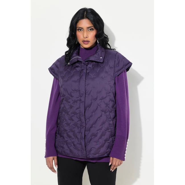 Gilet matelassé à col montant aubergine foncé <span itemprop=