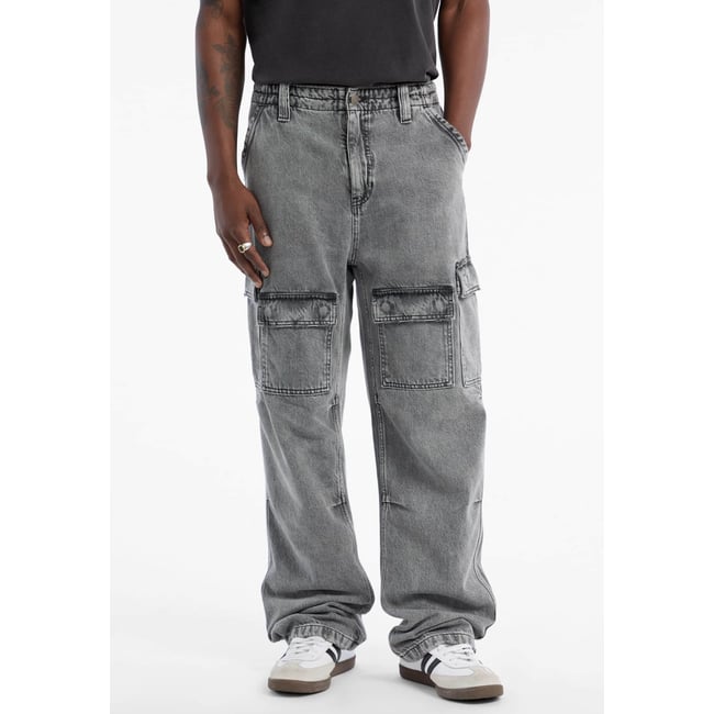 Pantalon Cargo En Jean gris <span itemprop=