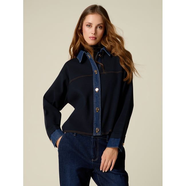 Cardigan avec détails en denim bleu <span itemprop=