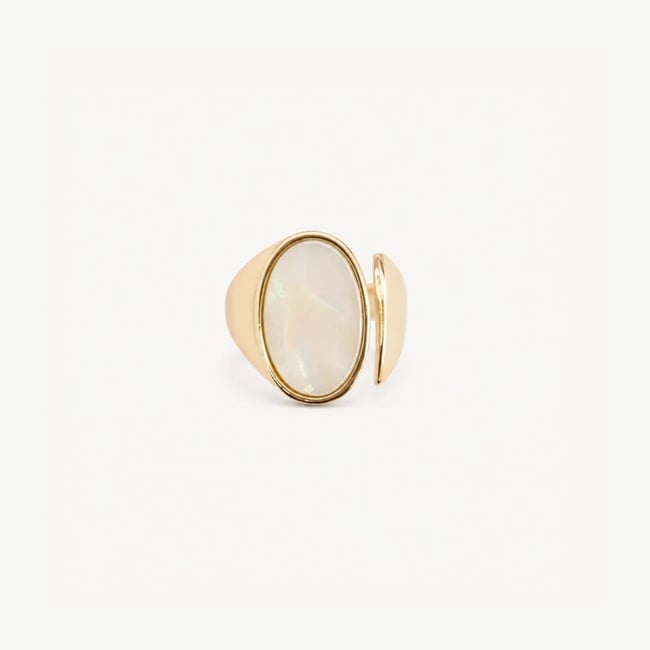 Bague ouverte avec nacre ovale ivoire <span itemprop=