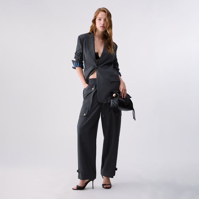 Pantalon cargo en flanelle vert foncé <span itemprop=