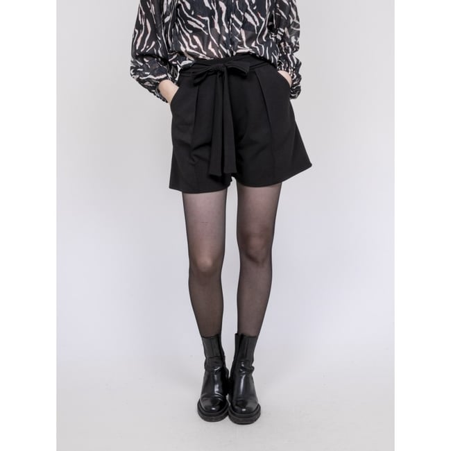 Short Avec Plis Xibelle v002228 <span itemprop=