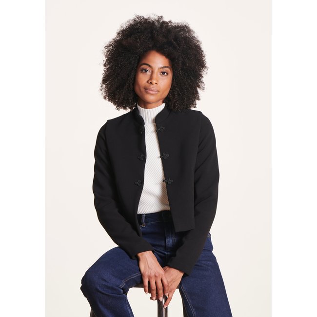 Veste courte droite col mao noir <span itemprop=