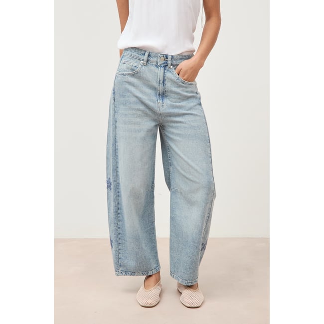 Jeans barrel taille haute 7/8ème denim bleach <span itemprop=