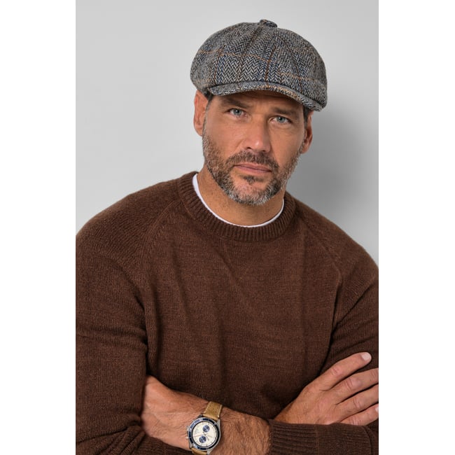 Casquette à visière, pourcentage de laine anthracite <span itemprop=