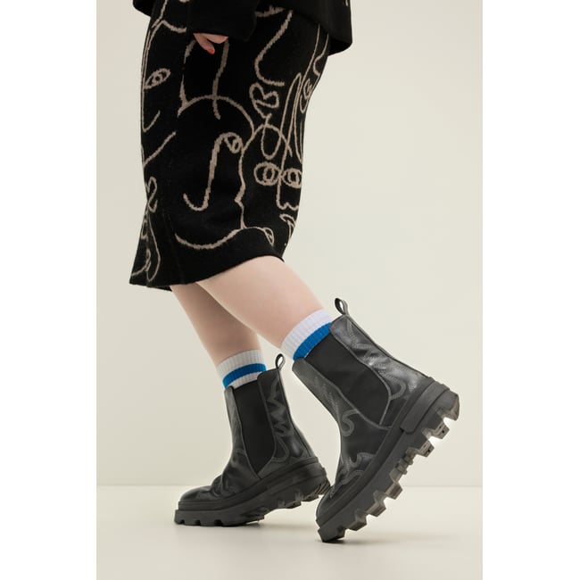 Bottines Chelsea en cuir véritable , pied large noir <span itemprop=