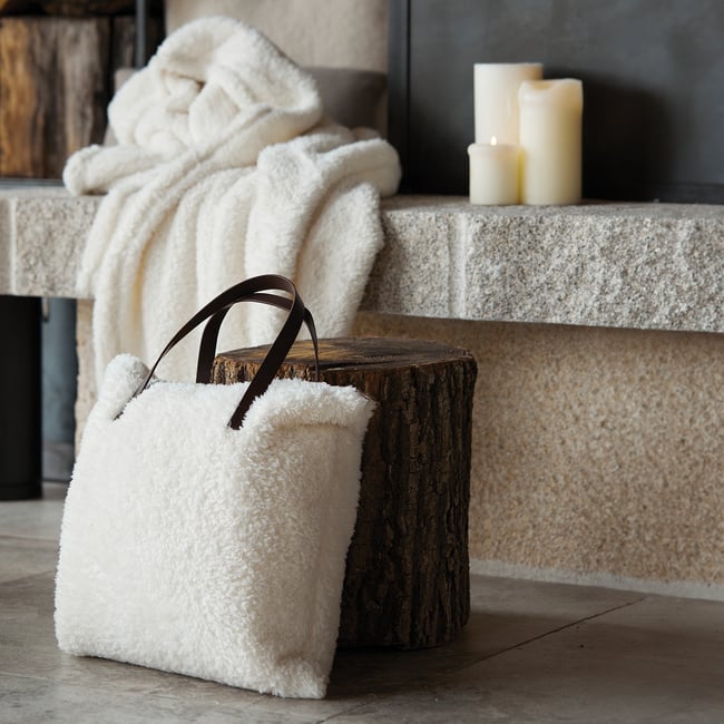 Ensemble plaid et sac Sherpa - QABANE blanc cassé <span itemprop=
